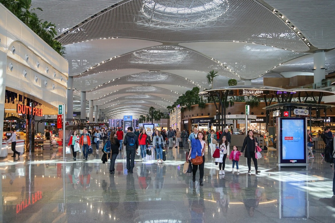 v-stambule-otkrylsya-krupneisii-v-mire-aeroport_1