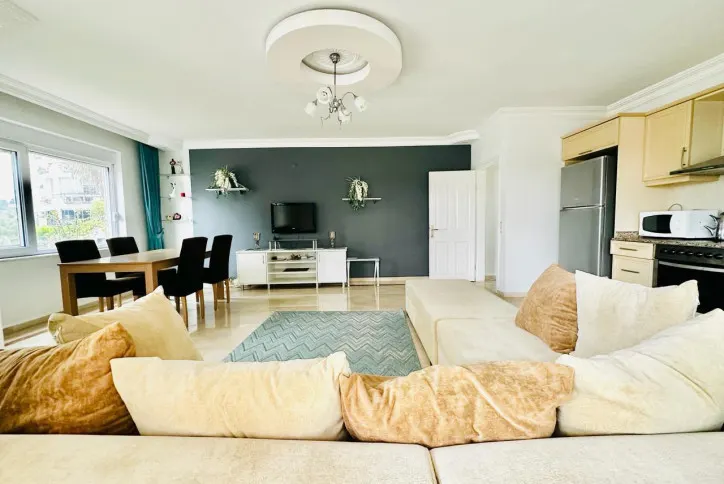 Beautiful fully furnished apartment 400 meters from the sea