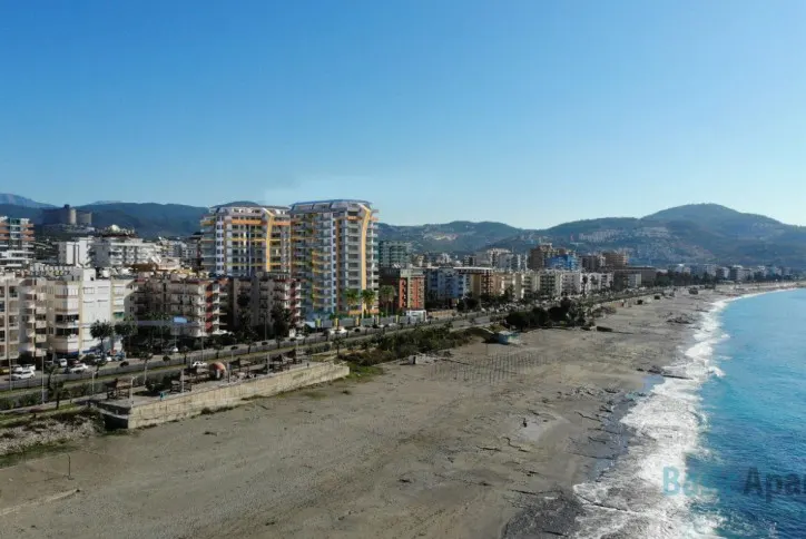 New-Build, Front-line Apartments in Alanya Mahmutlar