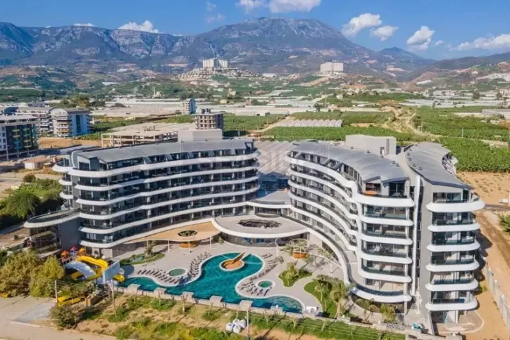 Seafront 1+1 Apartment in Kargıcak – Premium Living