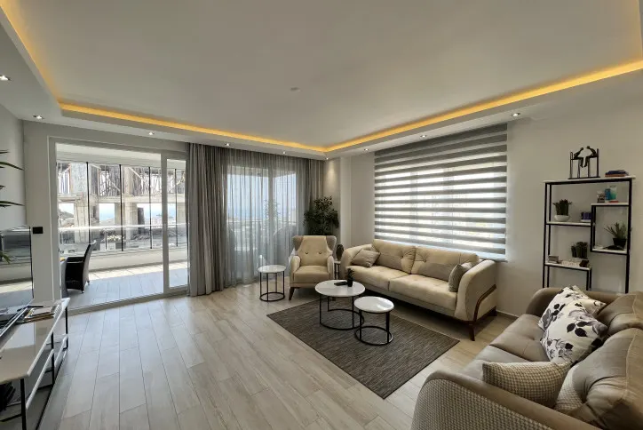 Comfortable 2+1 apartment with sea view in Avsallar