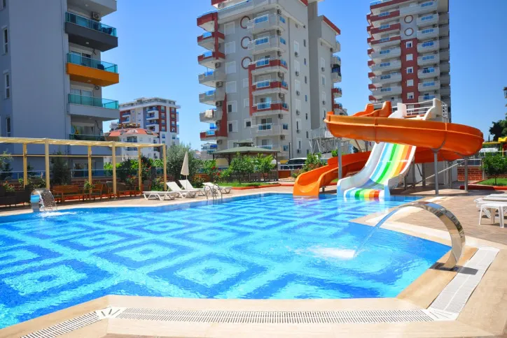 Furnished 1+1 apartment in Mahmutlar