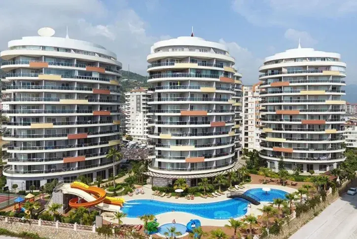 Spacious Furnished Apartment with Extensive Social Facilities in Cikcilli