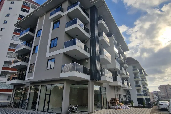 Bright and spacious 1+1 apartment in Mahmutlar area
