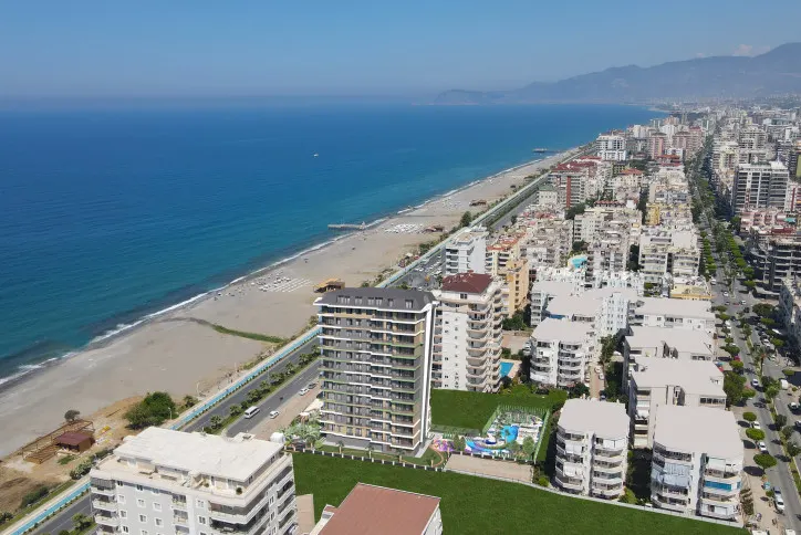Apartment For sale on the Coastline in Mahmutlar