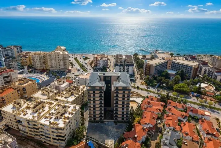 Luxury 1+1 Apartment in a Full-Facility Complex, Tosmur – Only 300 m from the Sea