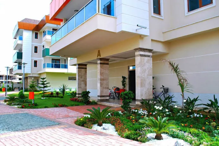 Trio City Blue i Oba, Alanya