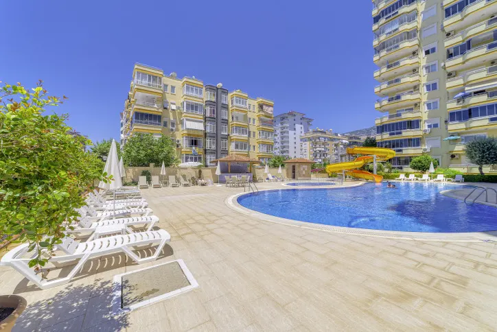 Exquisite Apartment in Mahmutlar, Alanya with Stunning Views