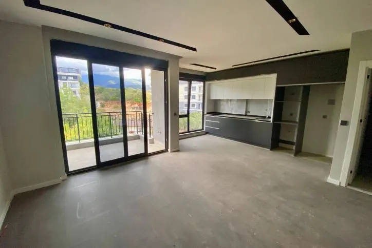 Spacious 4+1 Duplex Penthouse in a Residential Complex with a Pool