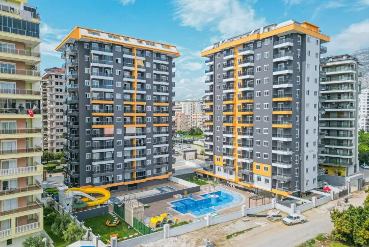 Modern 2 Bedroom Apartment with Balcony in Alanya