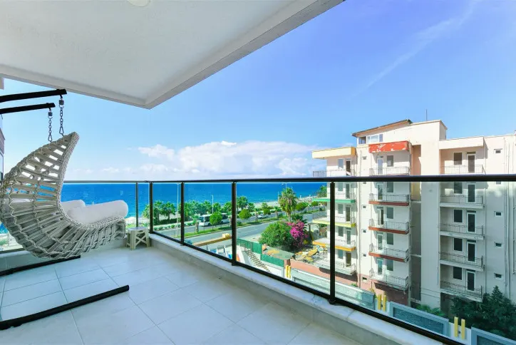 Bostadsyta i Alanya med utsikt över Medelhavet