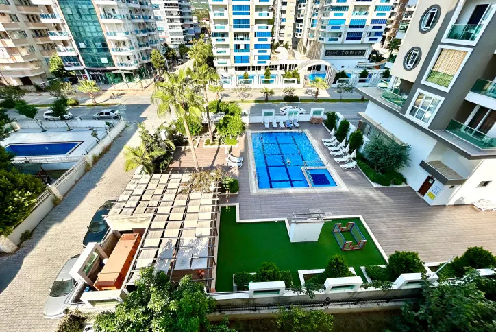 2+1 apartment in Mahmutlar at an affordable price