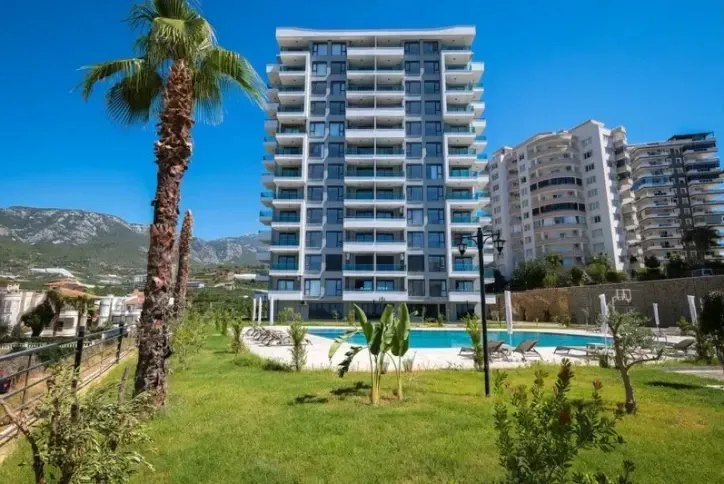 Modern Home in a Prime Location with Elegant Design