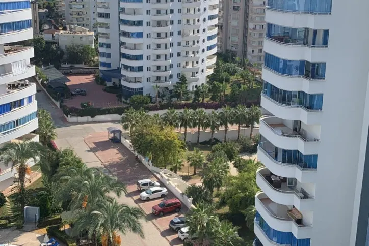 Продается квартира 2+1 в районе Махмутлар, 120 м², с мебелью