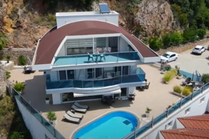 Lyxvilla i Alanya med fantastisk utsikt över Medelhavet