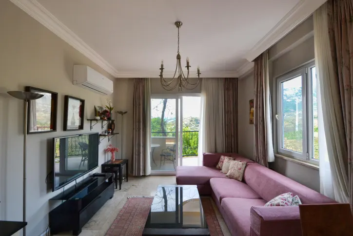 Elegant apartment in Alanya with sea and mountain views