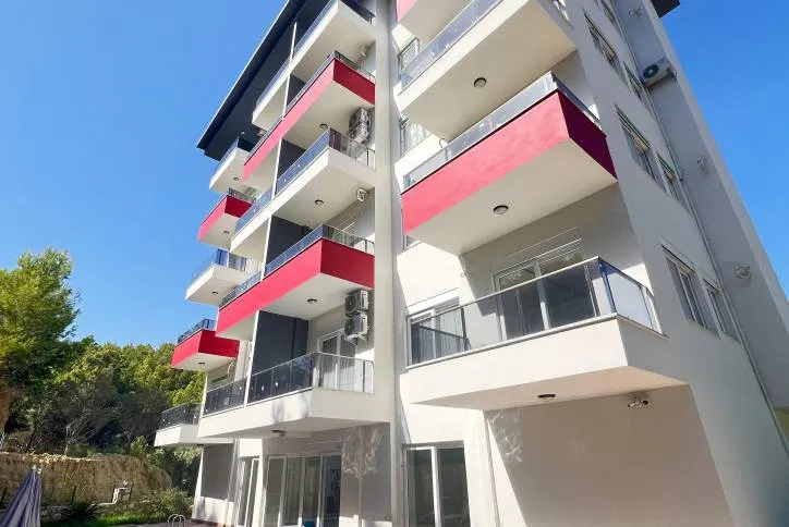 Modern lägenhet i Avsallar i nybyggt hus