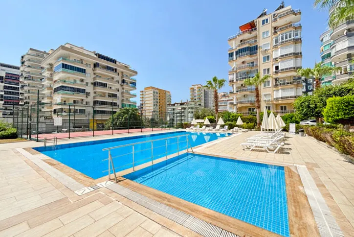 Bright apartment with panoramic views in Mahmutlar at an attractive price
