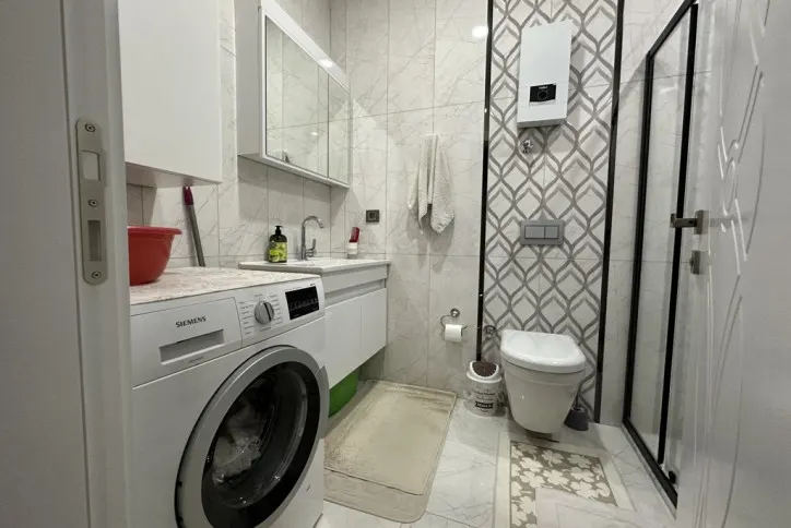 Two-bedroom apartment in a new building in Oba district