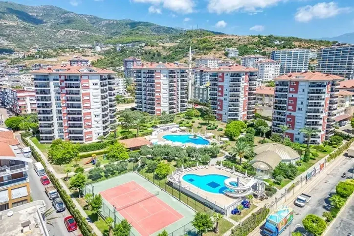 Spacious 1+1 Apartment with Sea View in Alanya