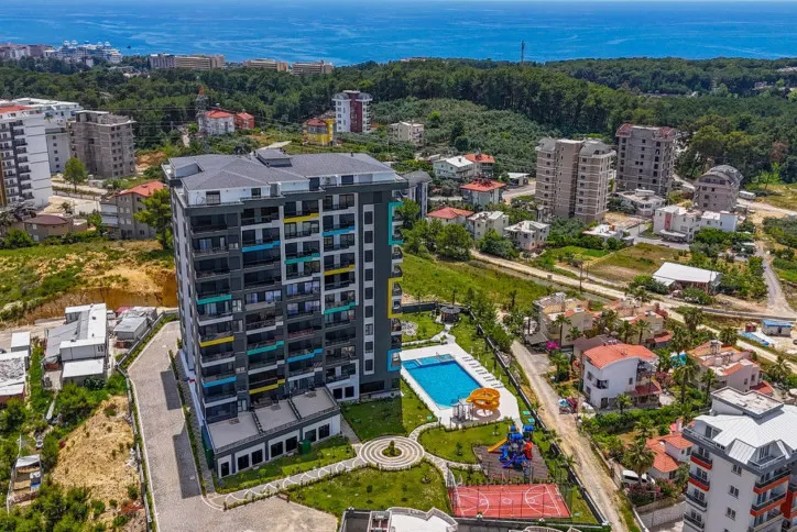 1+1 apartment with sea views in a residential complex with amenities