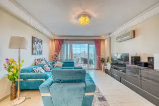 Spacious 2+1 apartment in Mahmutlar — 600 meters from the sea