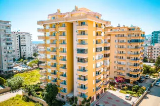 Complex in Mahmutlar: spacious apartment with amenities