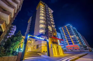 Apartment 1+1 in one of the most popular areas of Alanya, Mahmutlar