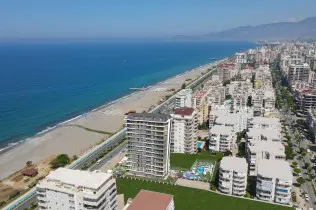 Apartment For sale on the Coastline in Mahmutlar
