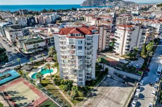 Buy a furnished apartment in Cikcilli, Alanya – 105 sq m (1,050 sq ft) near the Alanyum Shopping Center