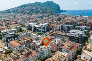 For sale apartment in Cleopatra in Alanya