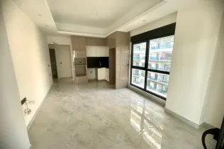 1+1 Apartment in Mahmutlar – Modern Living in a New Building