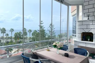 Apartment in Alanya with a convenient layout and sea view