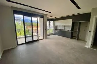 Spacious 4+1 Duplex Penthouse in a Residential Complex with a Pool