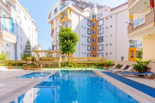 Spacious 4+1 apartment in Cikcilli area