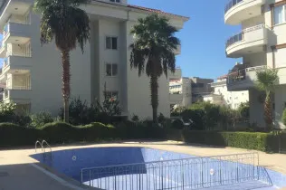 Cozy three-room apartment in Oba, Alanya
