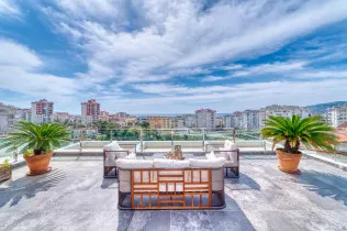 Sensational apartment with  123m2 terrace