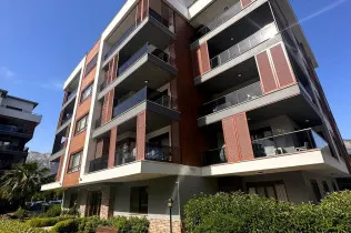 Spacious 4+1 apartment in Oba, Alanya