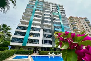 Furnished 1+1 apartment in Mahmutlar