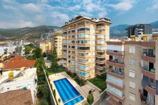 A 2+1 apartment in Alanya city center – a great buy near the sea