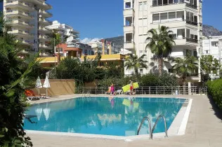Apartment on the first coastline in Mahmutlar