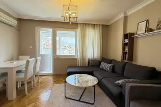 Furnished apartment with a spacious balcony in the popular Kizlarpınari district