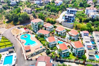 Large luxury apartment 3+1 with furniture and household appliances, Kargicak