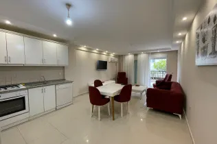 Leilighet til salgs i Alanya med privat hage