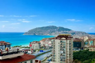 Furnished apartment for sale with panoramic views of the fortress and sea