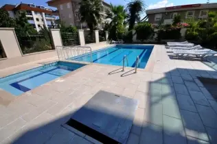 Spacious Penthouse in Central Oba Close to the Sea and Hospital